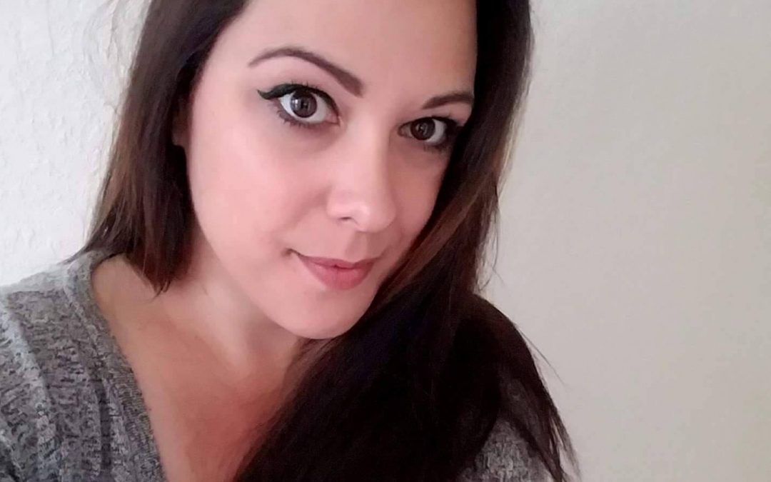 Author Invasion: Desiree Lafawn